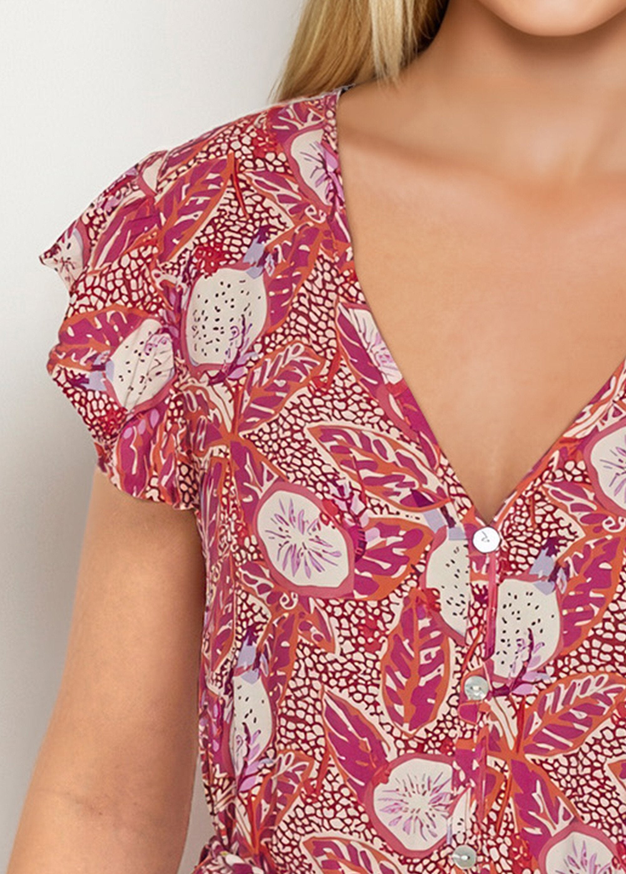Vestido_longo_estampado_com_babados_e_decote_em_V_Rose_et_orange_DE2_slim