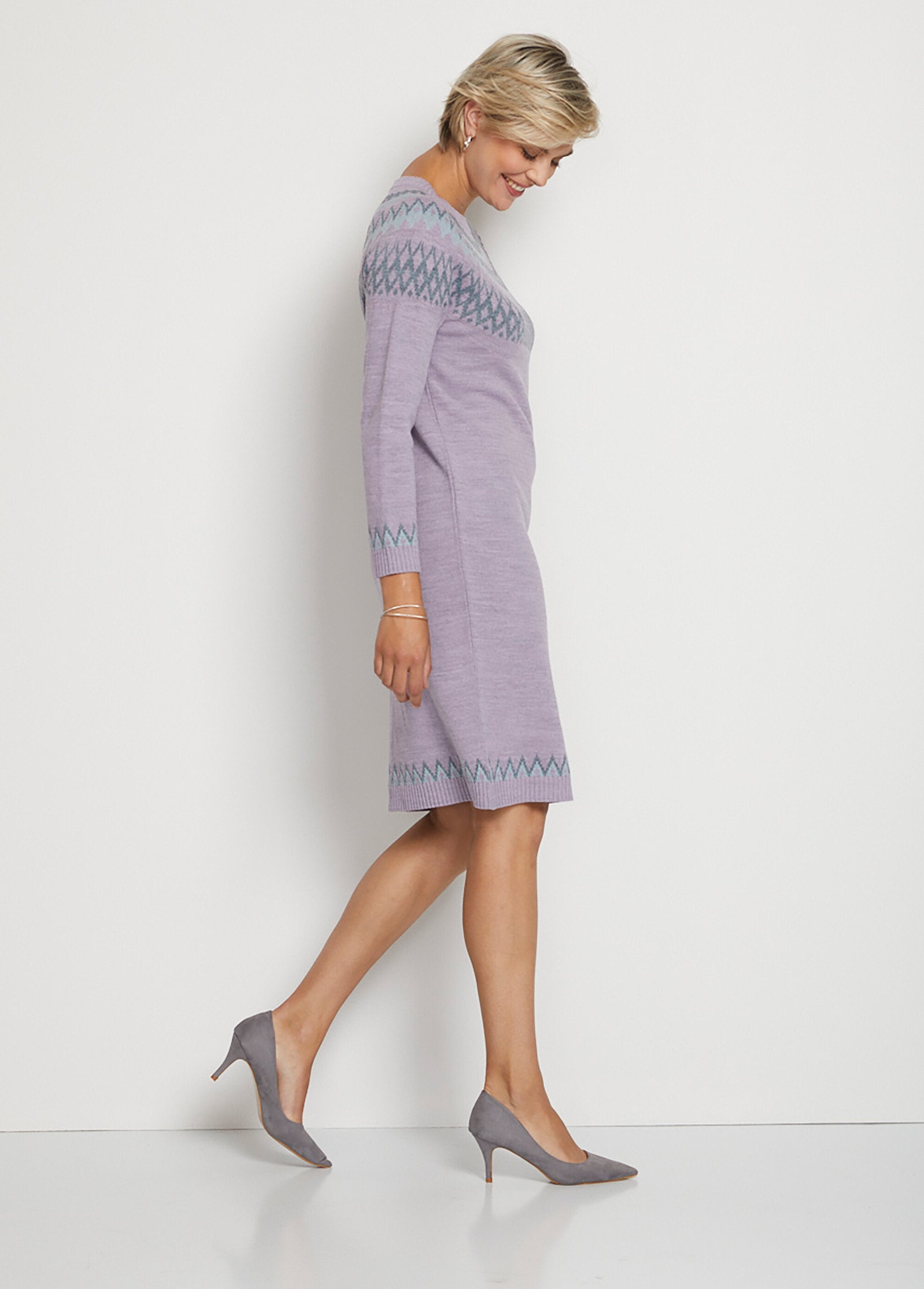 Vestido_de_sol_curto_em_jacquard_Jacquard_roxo_DR1_slim