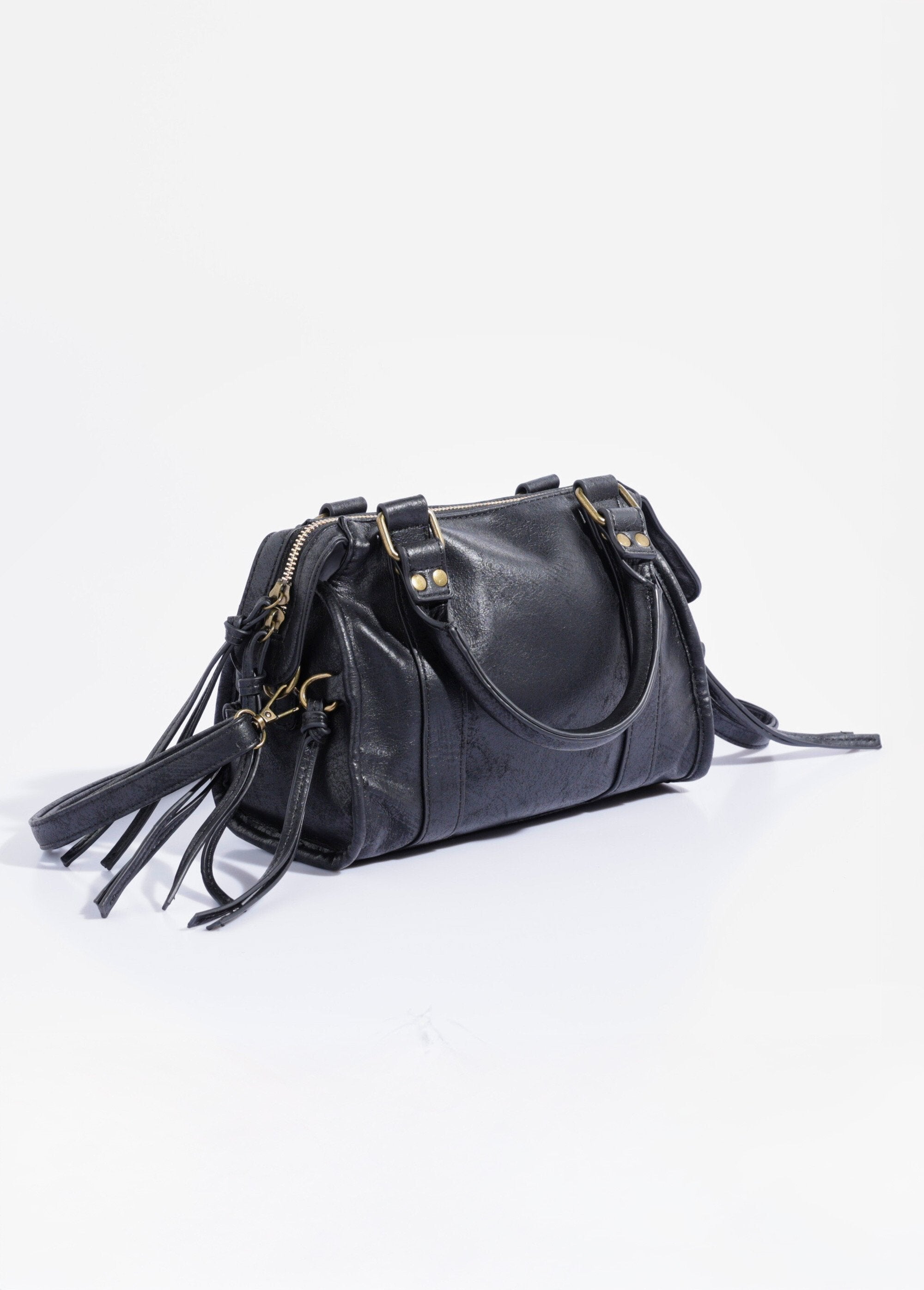 Bolsa_de_metal_envelhecida_com_vários_elos_Noir_DO1_slim