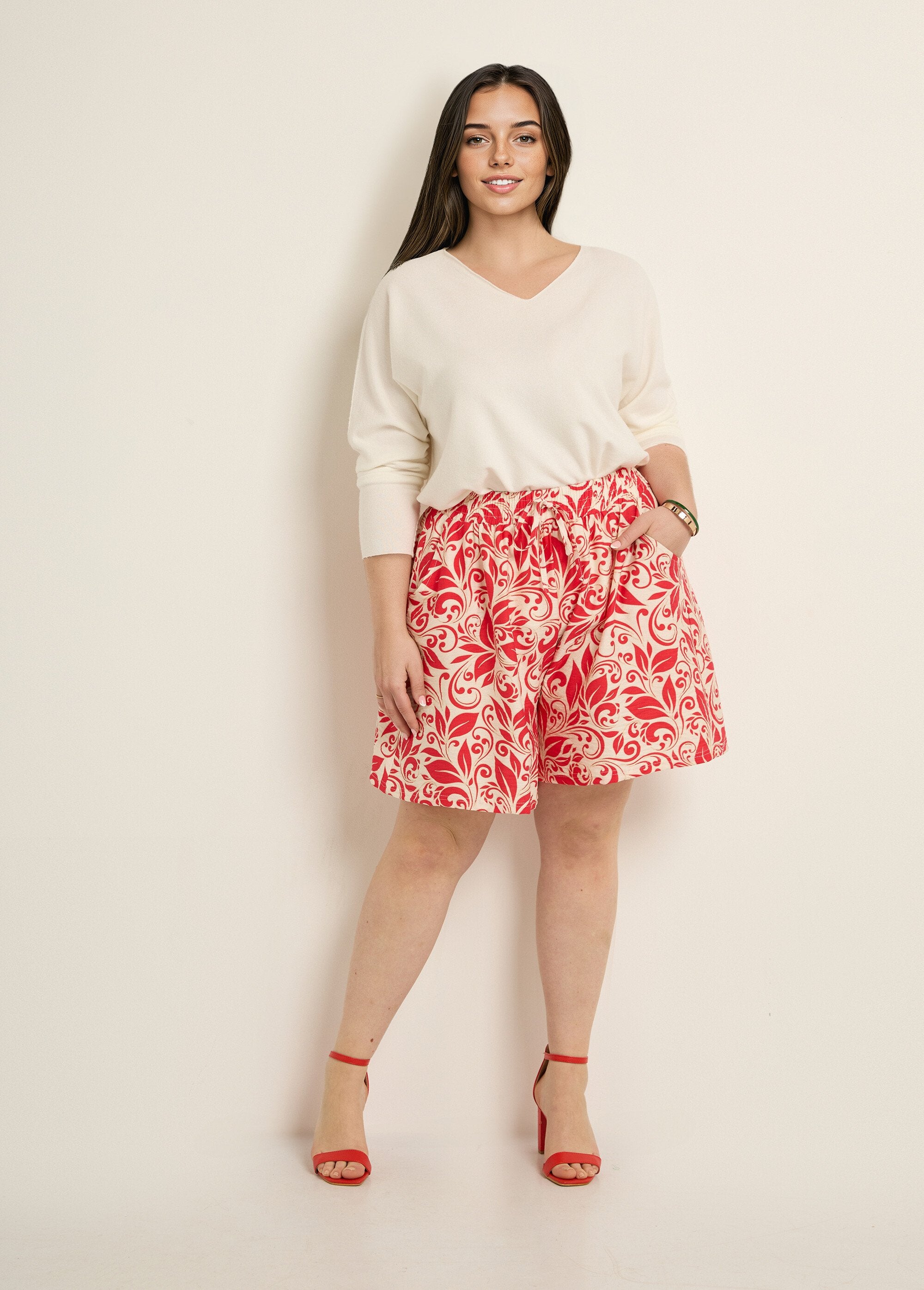 Shorts_largo_estampado,_cós_elástico_Ecru_et_rouge_SF1_curvy