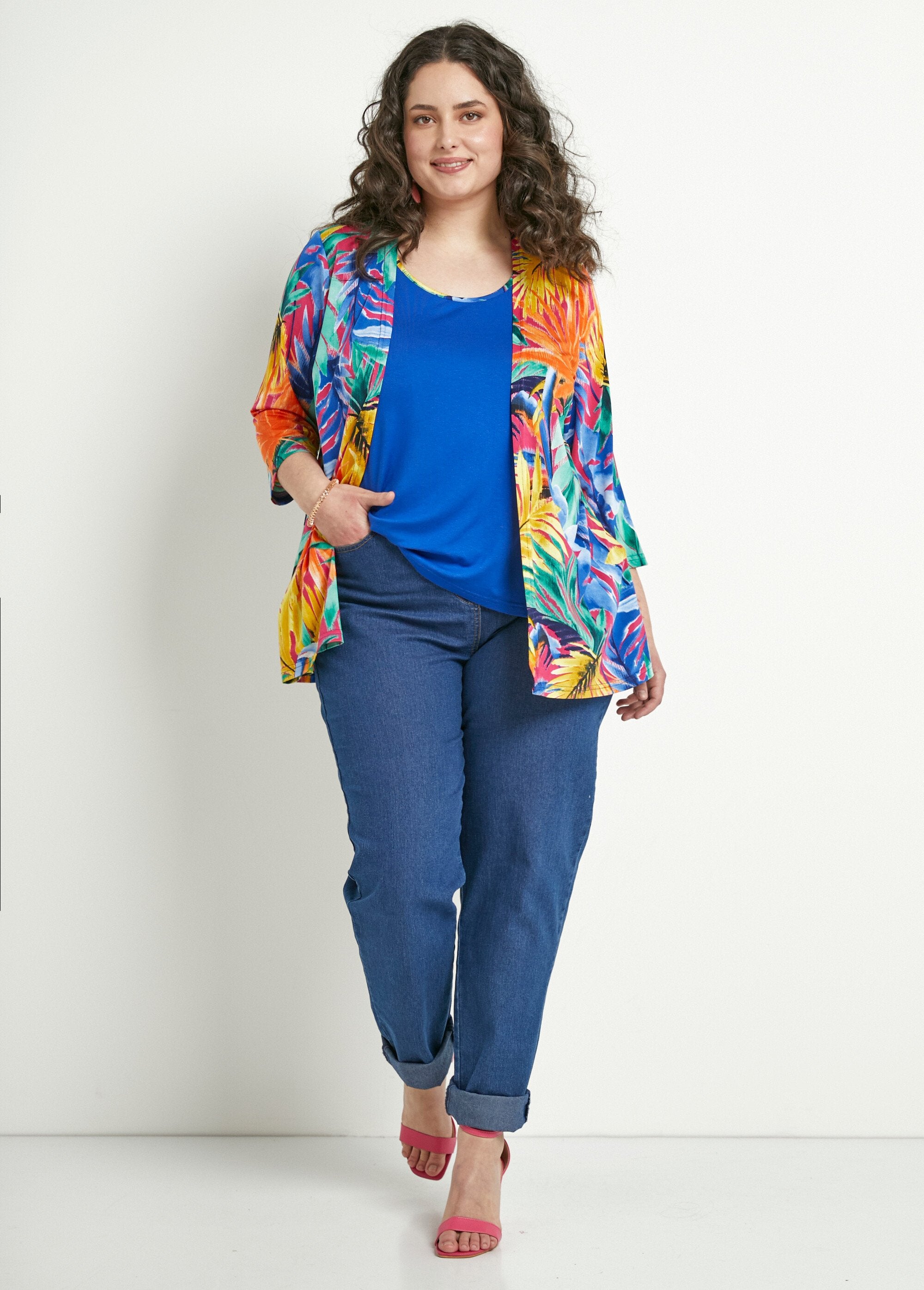 Camiseta_longa_2_em_1_com_estampa_tropical_Multicolore_SF1_curvy