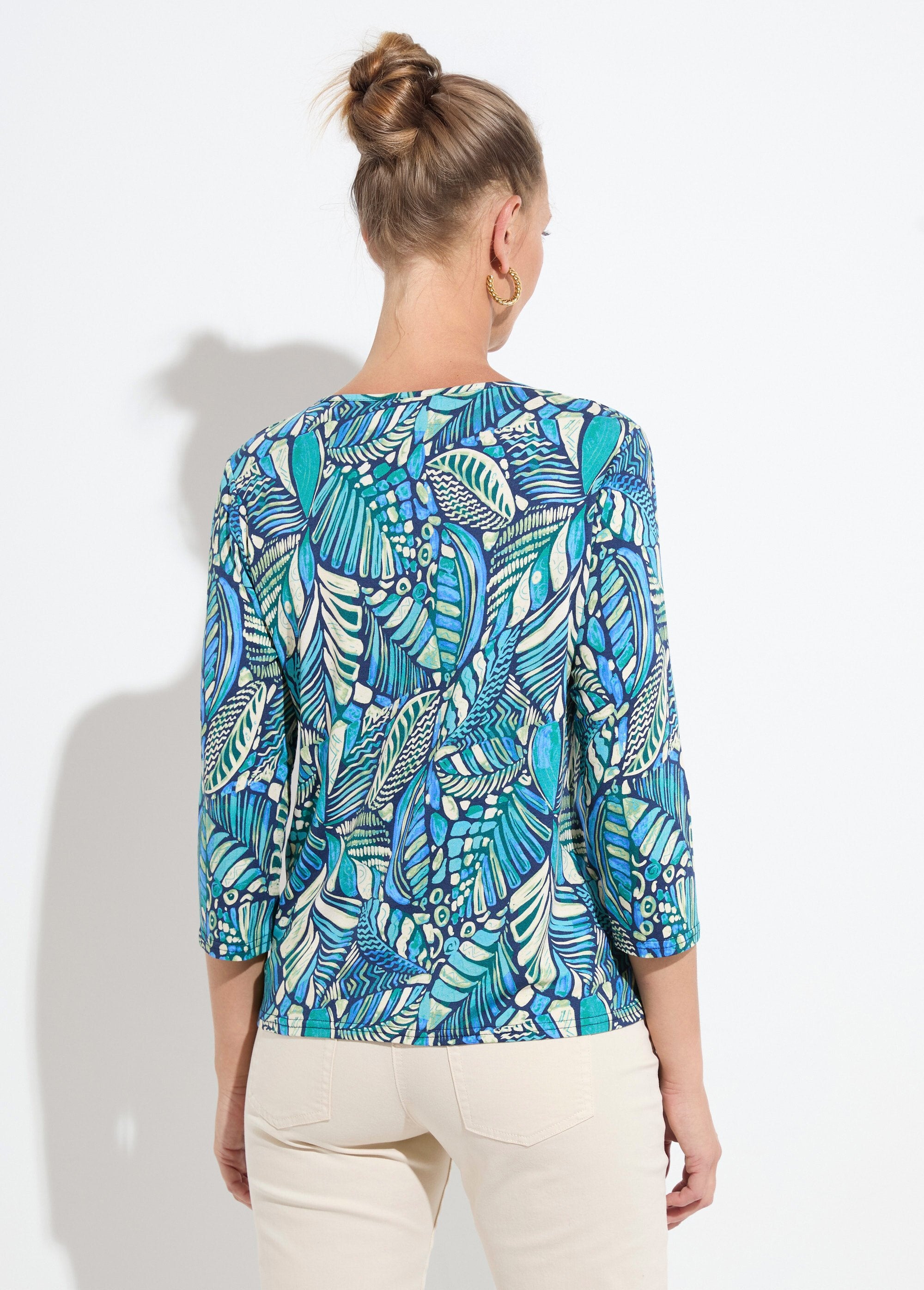 Camiseta_gola_redonda_com_estampa_patchwork_Bleu_et_vert_DO1_slim