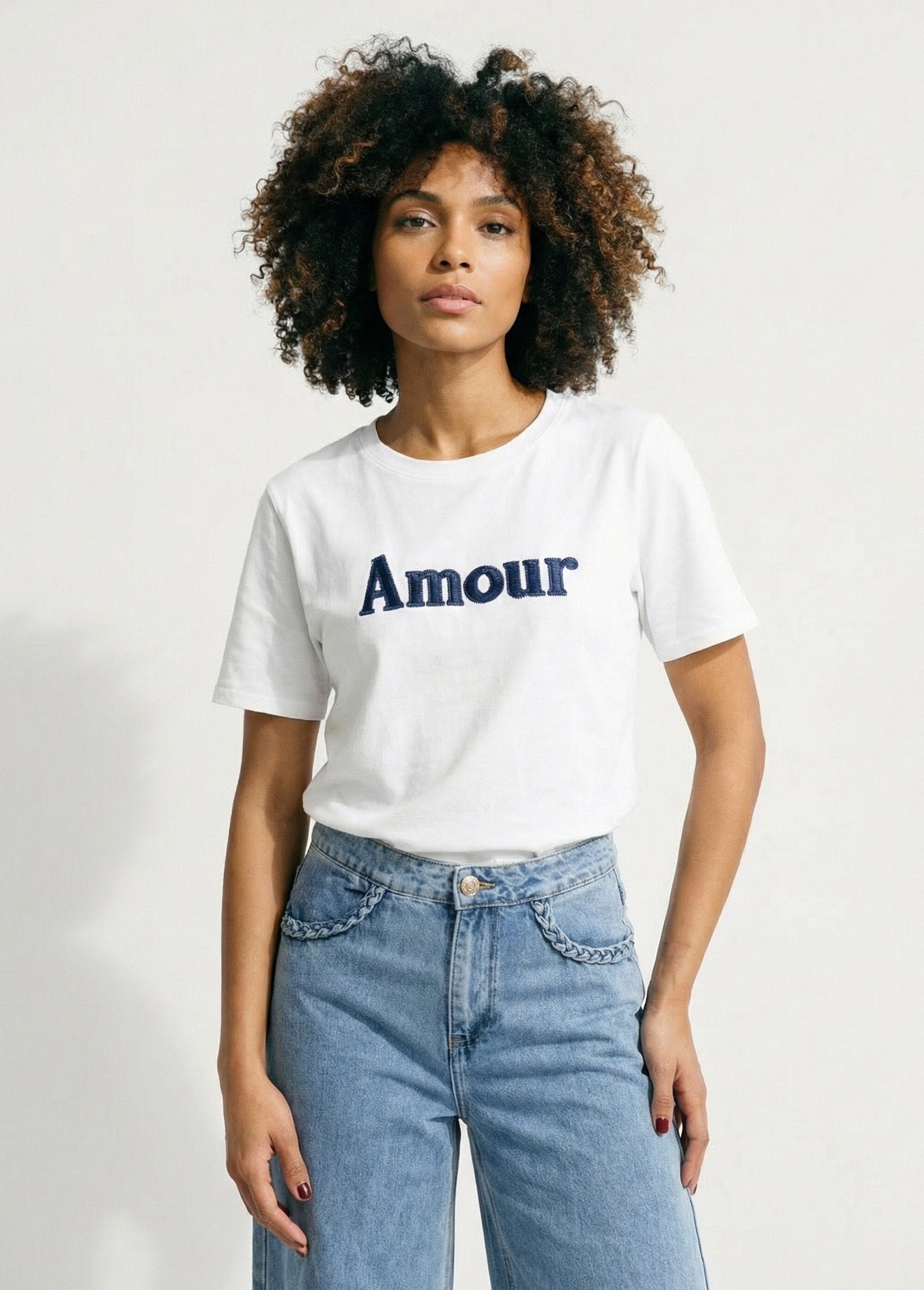 T-shirt_de_algodão_com_amor_escrito_Blanc_et_marine_FA1_slim