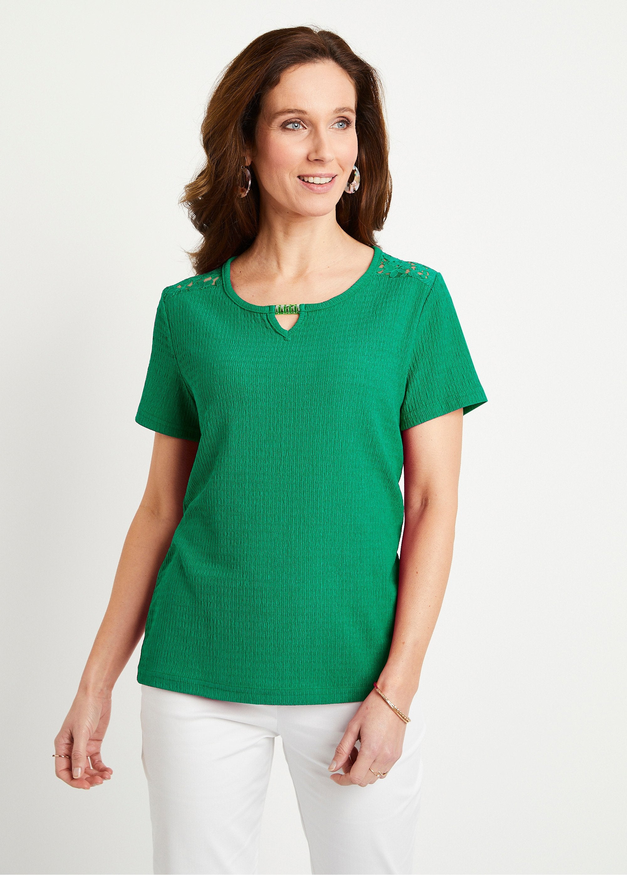 Camiseta_curta_em_renda_VERDE_FA1_slim