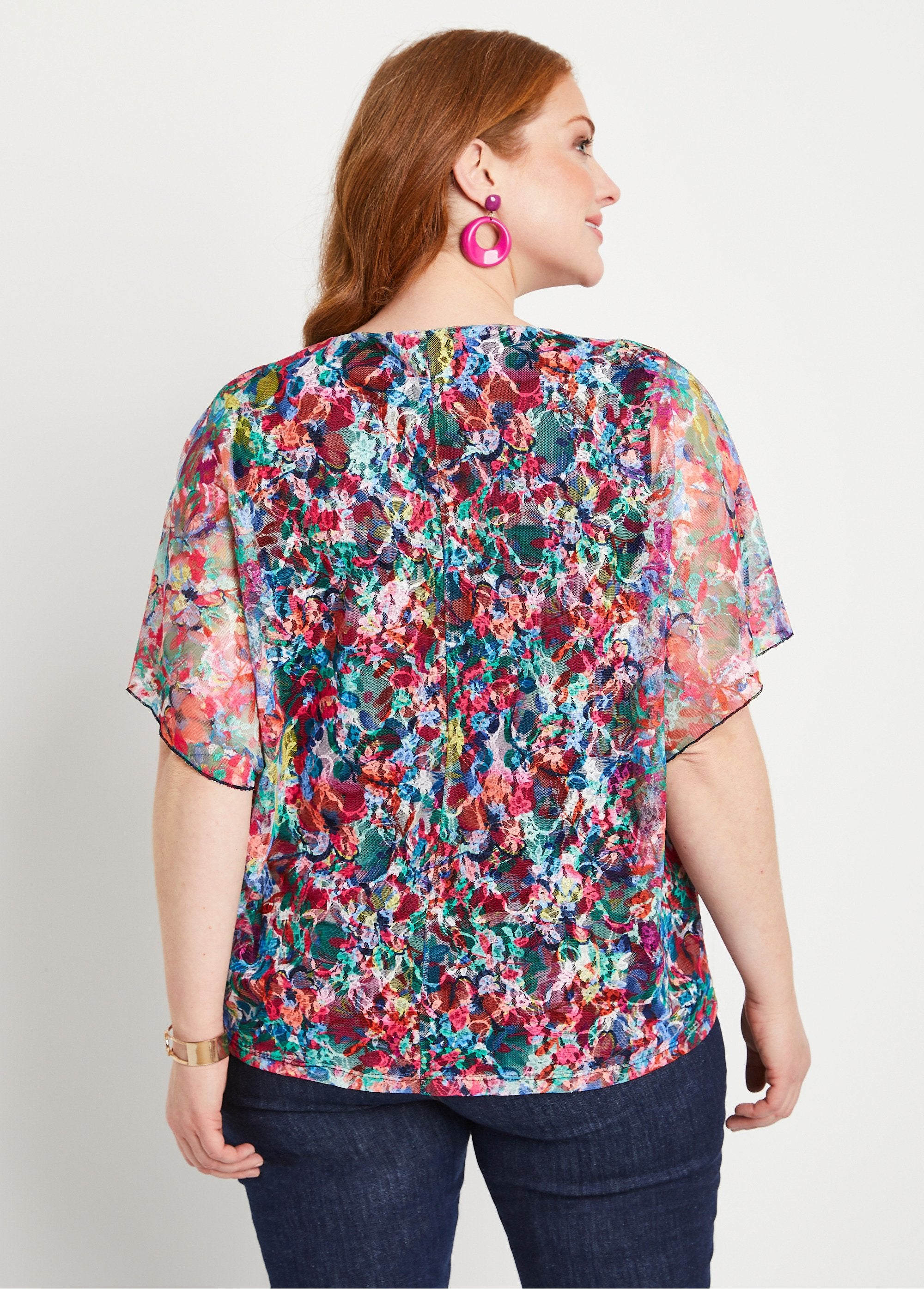 T-shirt_curta_em_renda_floral_Fúcsia_e_azul_DO1_curvy