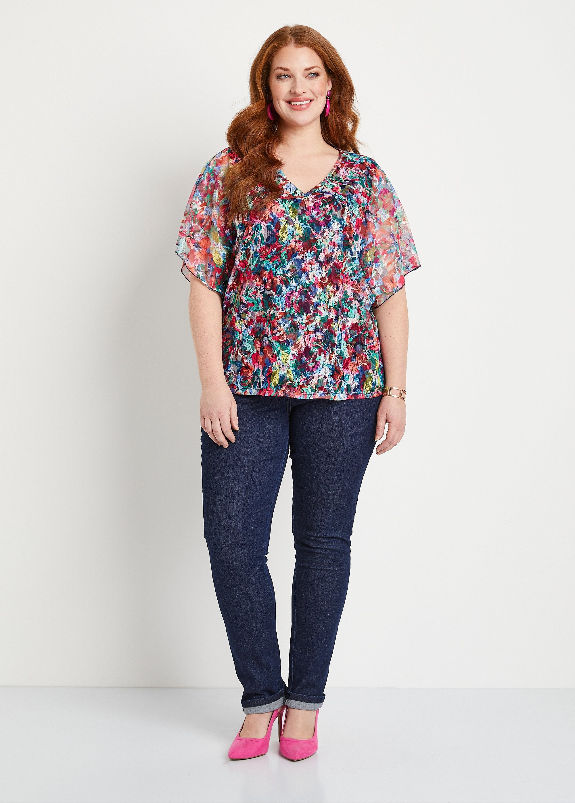 T-shirt_curta_em_renda_floral_Fúcsia_e_azul_SF1_curvy