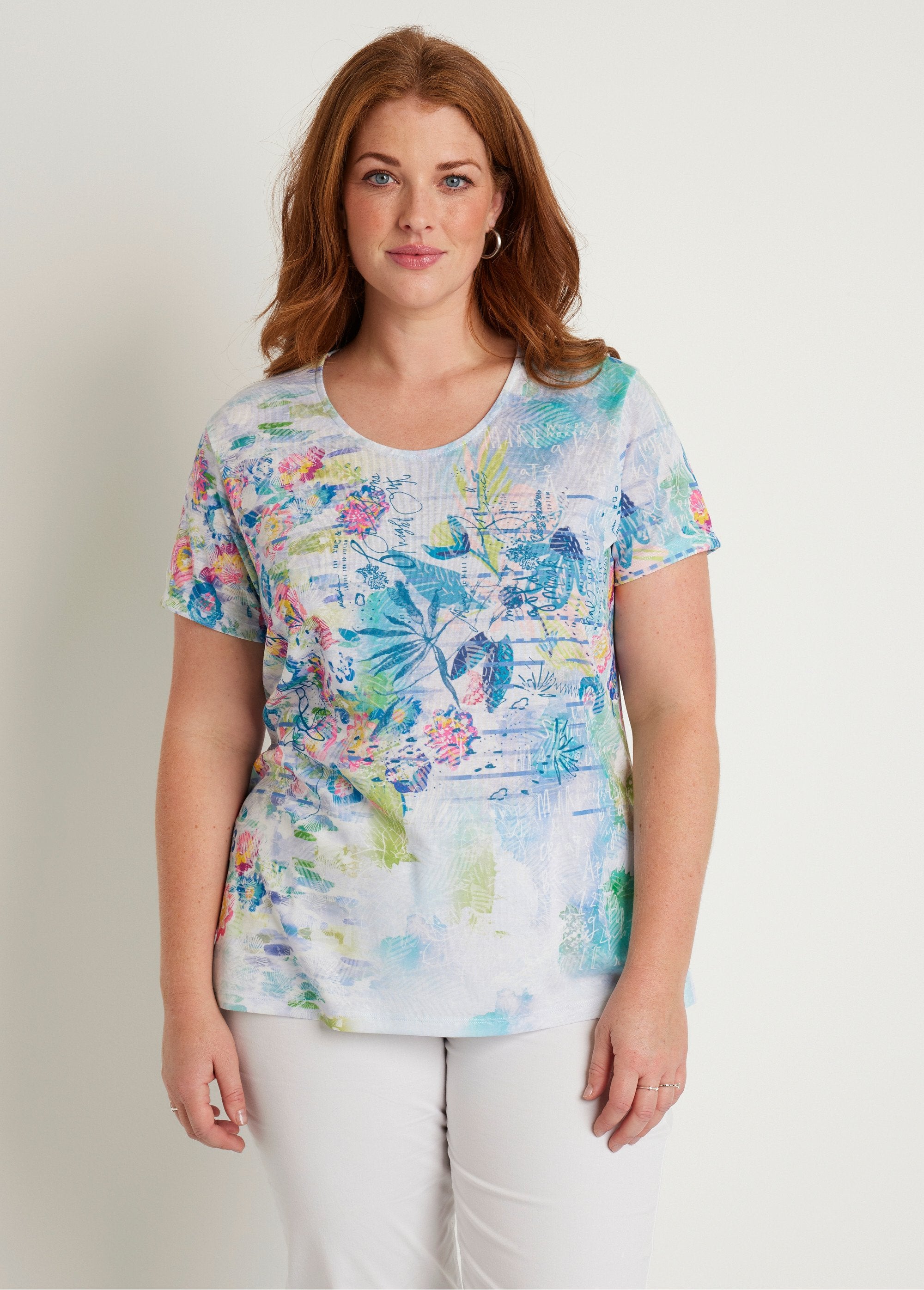 Camiseta_cropped_com_estampa_floral_Multicolorido_FA1_curvy