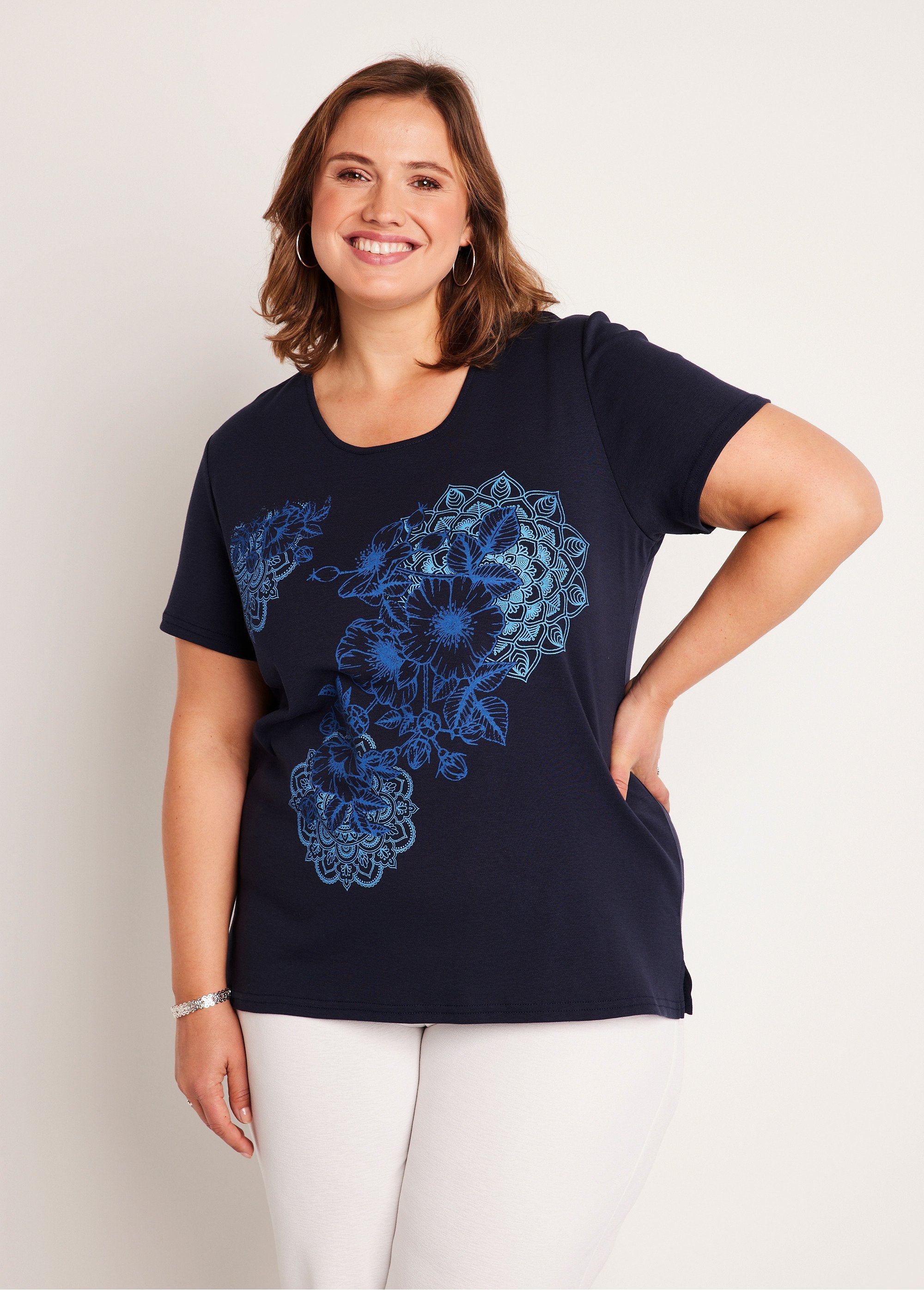 Camiseta_longa_estampada_Marinho_FA1_curvy