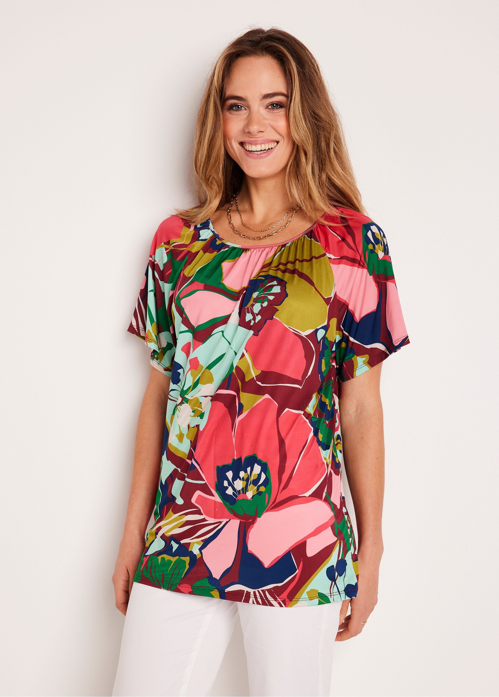 Camiseta_longa_e_solta,_lisa_ou_floral_Rosa_e_verde_FA1_slim