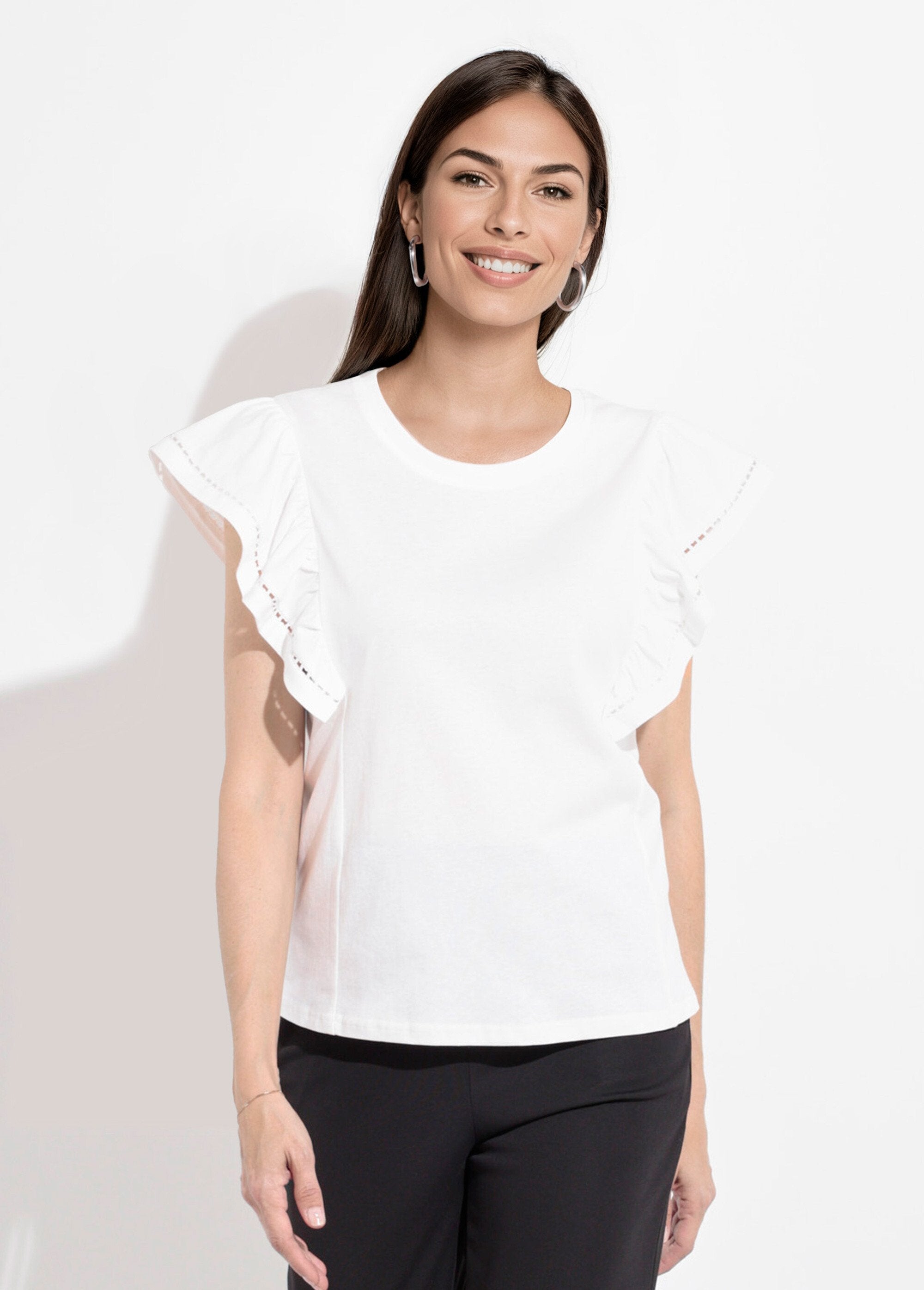 Camiseta_com_mangas_curtas_e_babados_vazados_Blanc_FA1_slim
