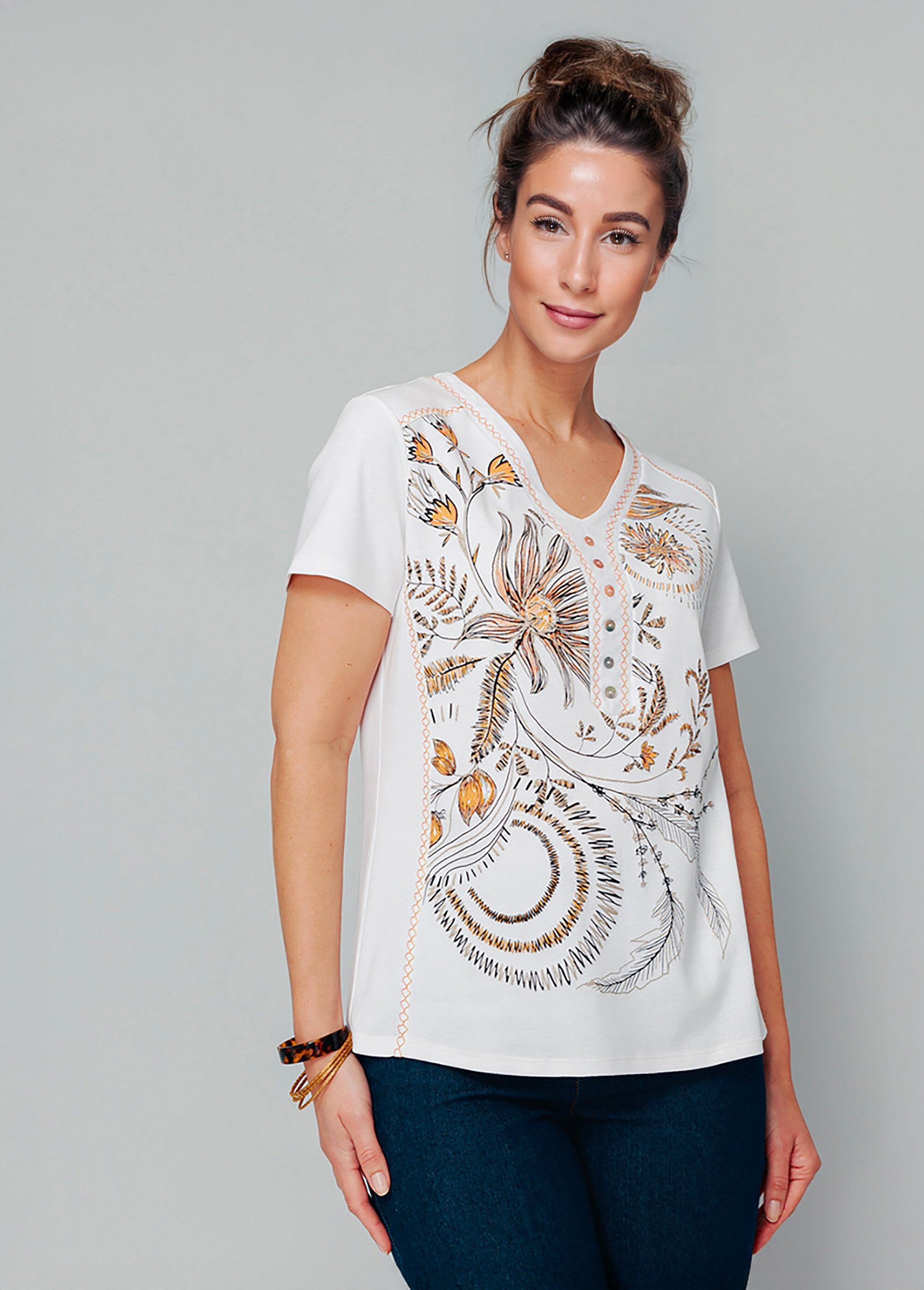 Camiseta_estampa_floral_com_bordado_Natural_FA1_slim