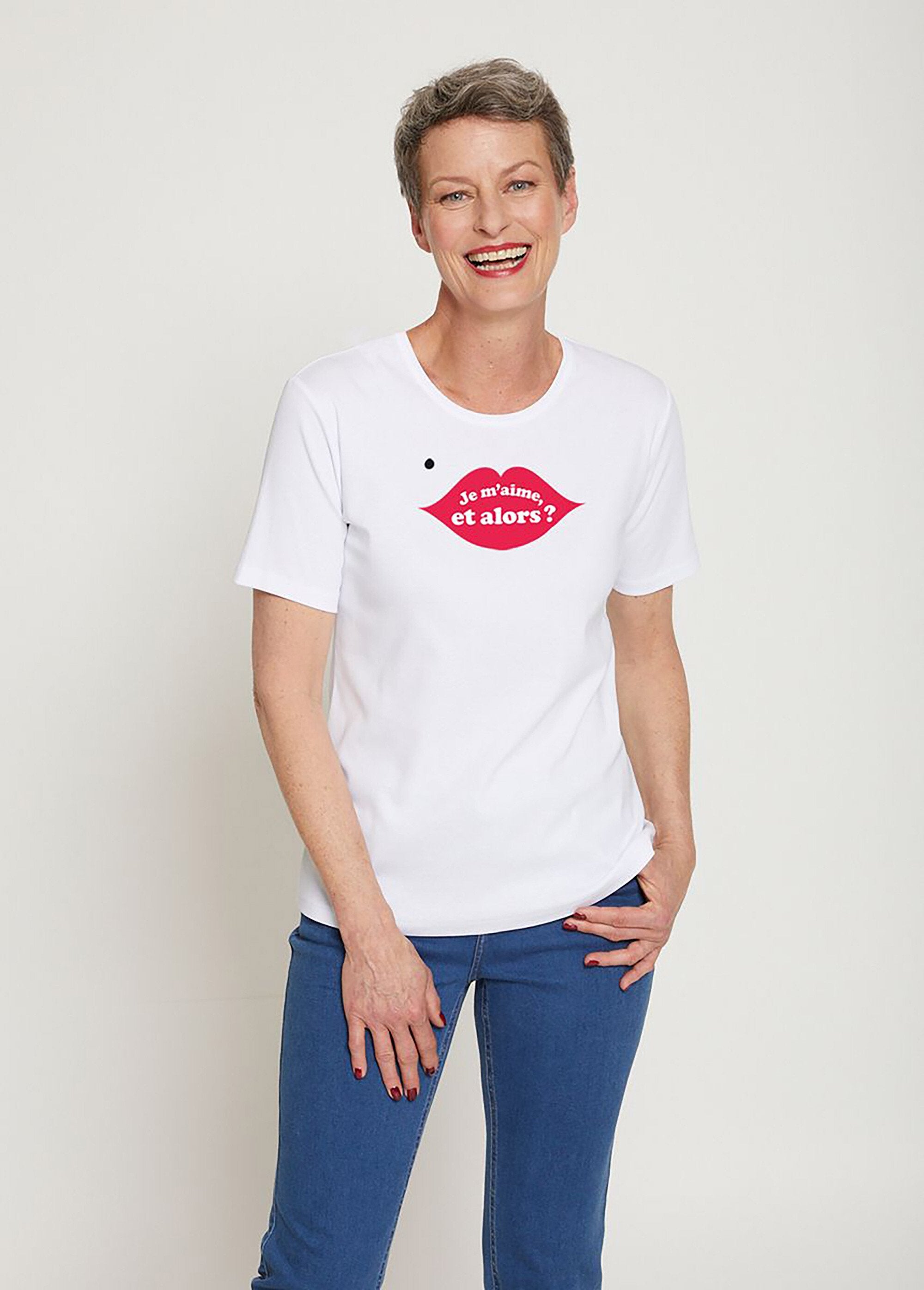 Camiseta_de_algodão_orgânico_de_corte_reto_com_mensagem_Ecru_FA1_slim