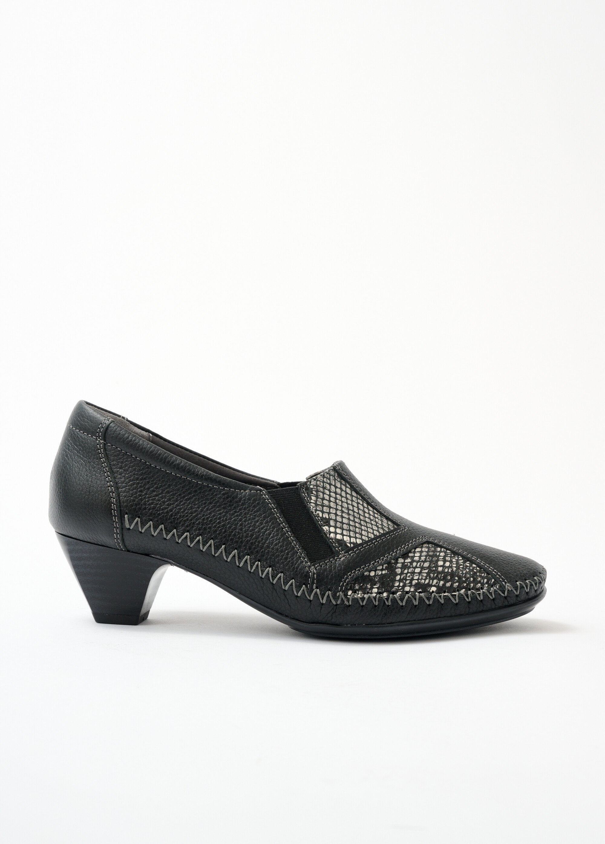 Bombas_de_ajuste_completo_para_pés_sensíveis_PRETO_DR1_slim