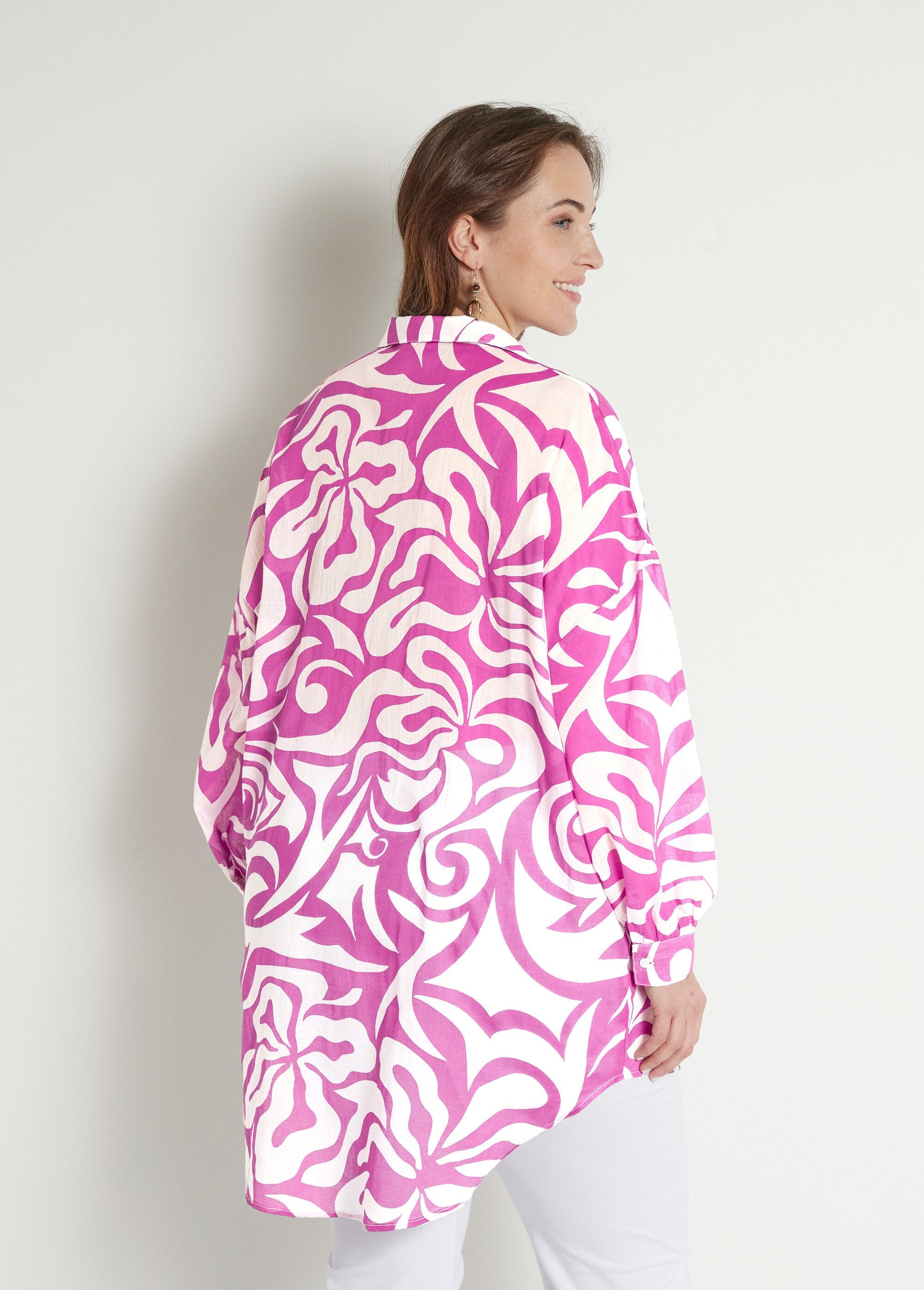 Túnica_comprida_em_voile_de_algodão_com_decote_em_V_Violet_et_blanc_DO1_curvy