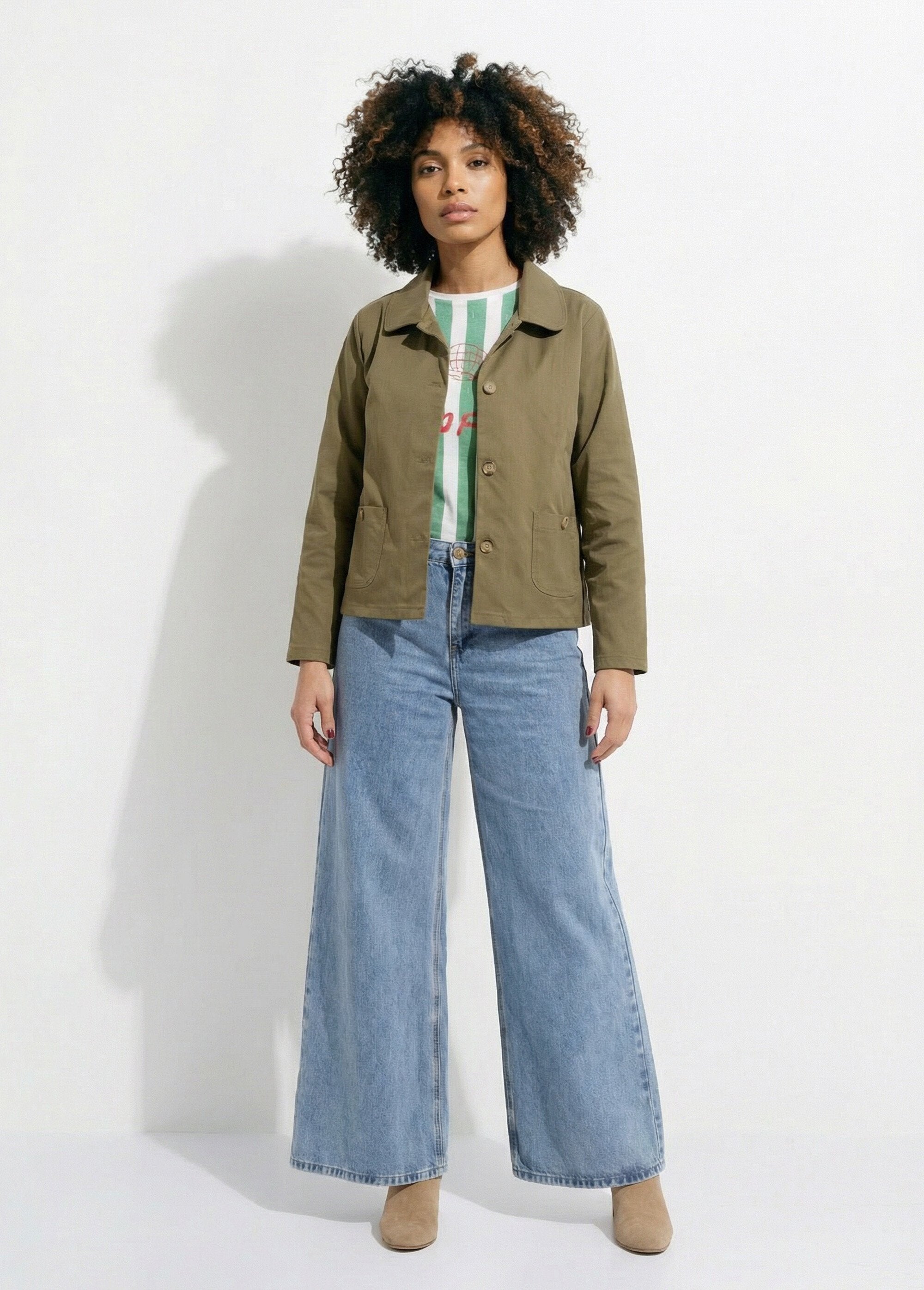 Casaco_box_de_algodão_com_gola_claudine_Kaki_SF1_slim